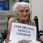 Vitória! Mulher de 100 anos vence a Covid e deixa hospital