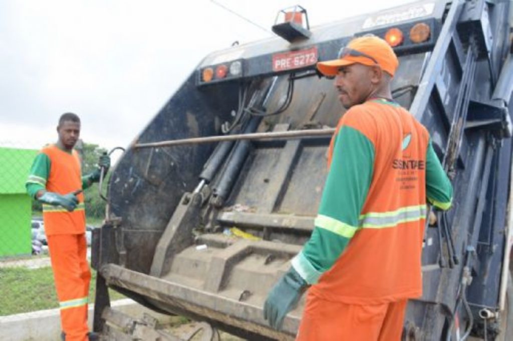 Descarte de lixo em tempo de pandemia deve receber atenção