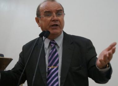 Curado da Covid-19, José Carneiro retorna à Câmara esta semana