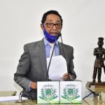 Edvaldo Lima protocola uma ação civil pública contra o Governo do Estado