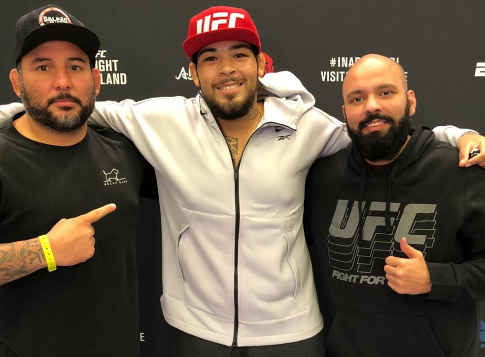 Feirense estreia no UFC neste sábado (18)