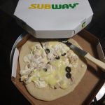 Pizza estranha viraliza na web e faz Subway pedir desculpas