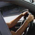 Motorista de aplicativo é espancada e estuprada após corrida em Salvador