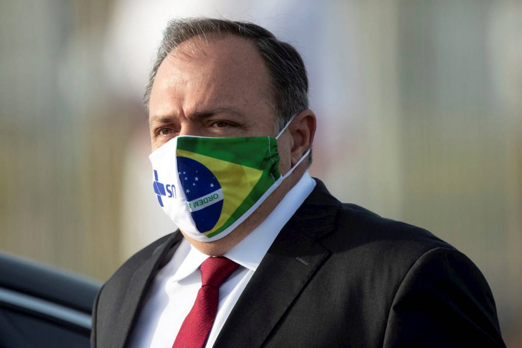 Pazuello prevê até janeiro início da fabricação da vacina contra a Covid-19