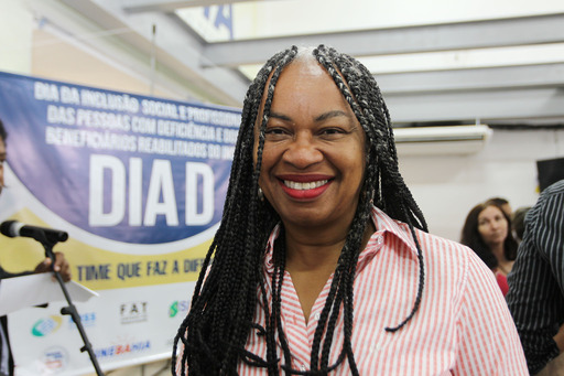 Deputada baiana quer inclusão absorventes em cestas básicas