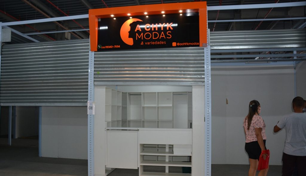 Ambulantes do Centro Comercial Popular têm acesso à linha de microcrédito