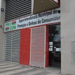 Reclamações de compras online crescem no Procon de Feira; atendimento é realizado por telefone ou internet