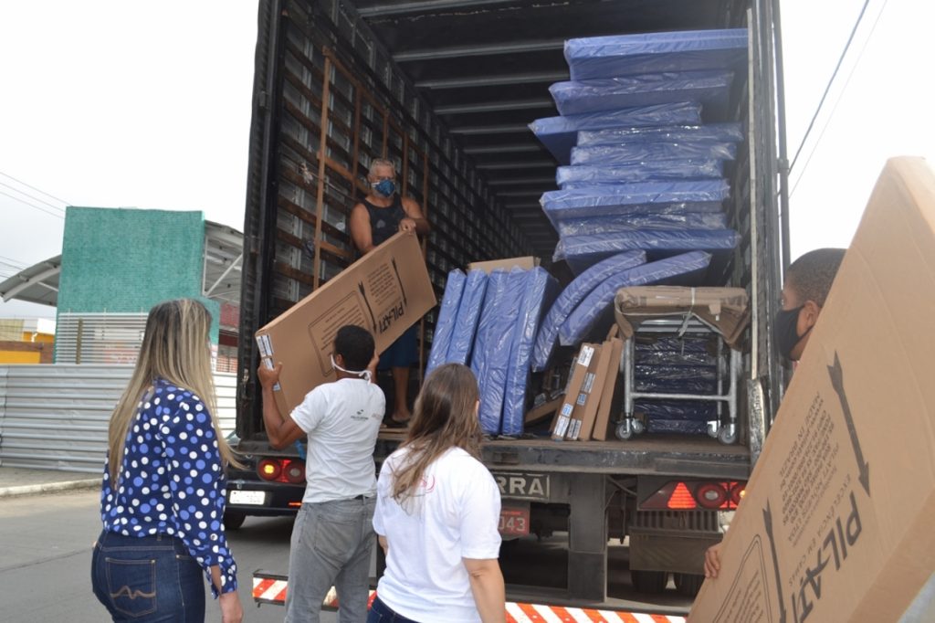 Hospital de Campanha Municipal recebe doação de camas hospitalares