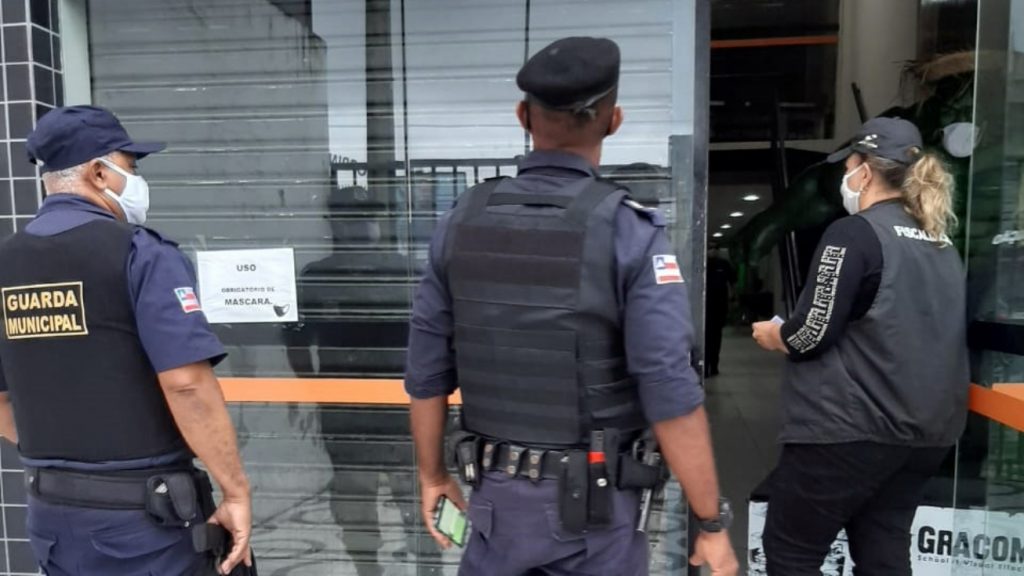 Fiscalização fecha mais sete estabelecimentos em Feira de Santana