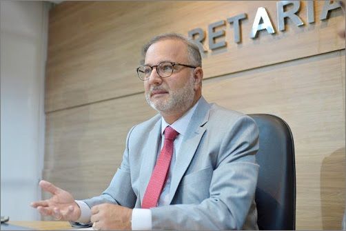 Prefeito de Juazeiro (PT) faz grave acusação contra o secretário de Saúde da Bahia, Fabio Vilas-Bôas