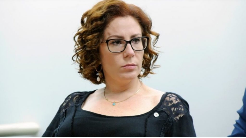 Deputada federal Carla Zambelli está com coronavírus