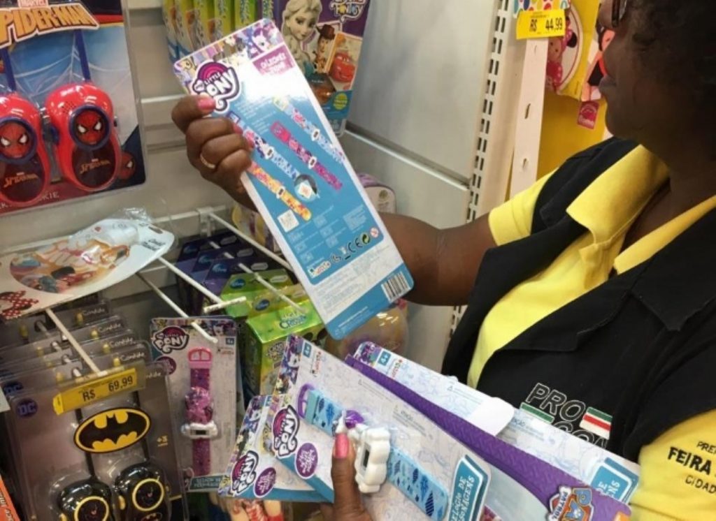 Procon fiscaliza e compara preços antes da campanha de liquidação em Feira de Santana