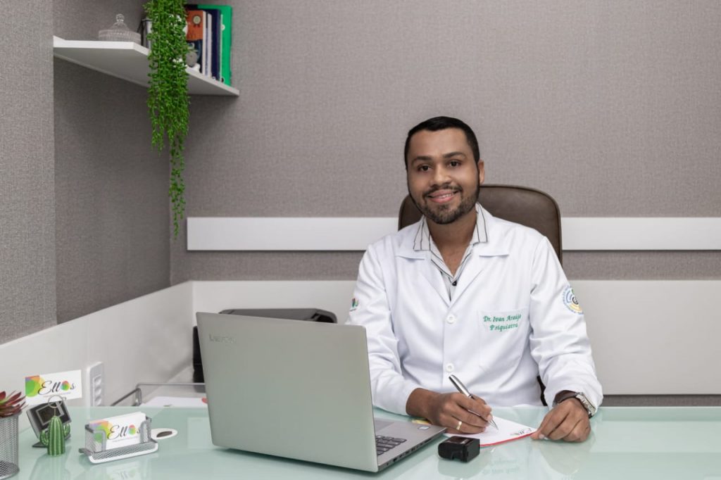 “Impacto do racismo na saúde mental é tão grave quanto outras doenças do corpo”, diz psiquiatra