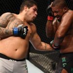 Lutador feirense Carlos Boi vence a primeira no UFC