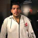 UFC: “Frouxo, hipócrita, e mentiroso”, diz lutador feirense Carlos Boi sobre adversário