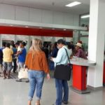 Sindicato dos Bancários protesta contra demissões e fechamento de agências, em Feira