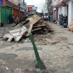 Recicladores estão atuando nos refugos das barracas retiradas do centro da cidade