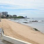 ACM Neto autoriza reabertura de praias aos sábados em Salvador