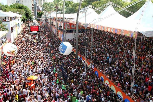 Decisão sobre Carnaval de Salvador em 2021 será anunciada até a próxima segunda
