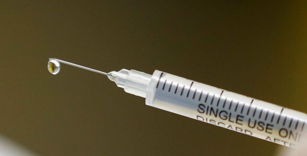 Saúde: Fiocruz espera que vacinação contra covid-19 comece até março de 2021