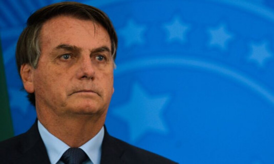 Bolsonaro reconhece vitória de Joe Biden nos EUA e cumprimenta democrata americano