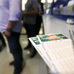 Mega da Virada: saiba quanto custa, como jogar sozinho e como fazer bolão