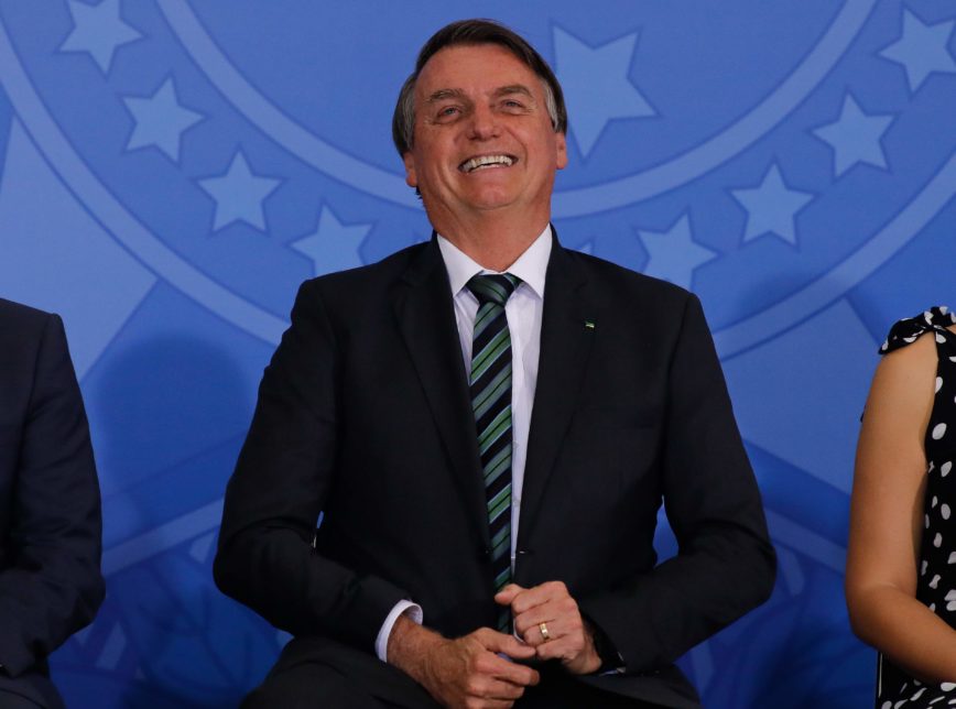 Bolsonaro é líder em ranking de popularidade digital entre os políticos brasileiros em 2020