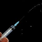 HIV: Curso de Medicina da USP busca voluntários no Brasil para testar vacina contra o vírus