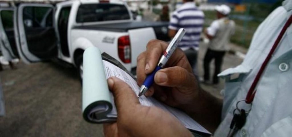 Estado retoma blitz em Feira de Santana e agora identifica à distância veículo com IPVA atrasado