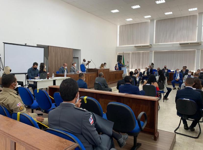 Prefeito e vereadores foram diplomados nesta nesta quarta-feira (16)