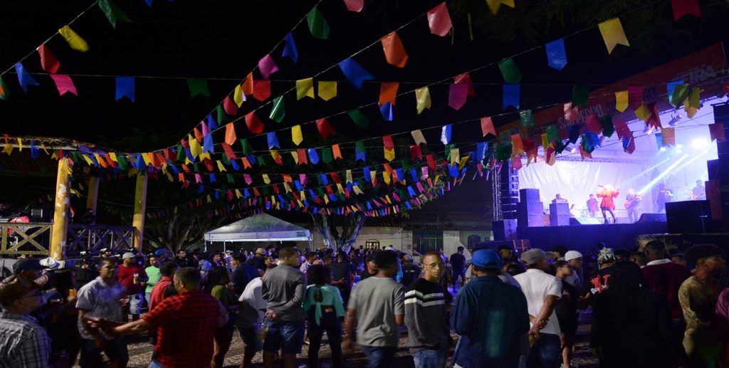 Clima familiar na primeira noite do São Pedro de Jaíba