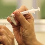 Professores serão vacinados contra gripe neste domingo