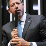 Arthur Lira vai engavetar na Câmara pautas anti-STF