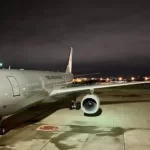 5º voo de brasileiros resgatados de Israel chega ao Rio de Janeiro
