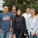 Família israelense morre abraçada depois do ataque terrorista do Hamas