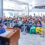 Governo Lula bloqueia mais de R$ 100 milhões do orçamento para bolsistas