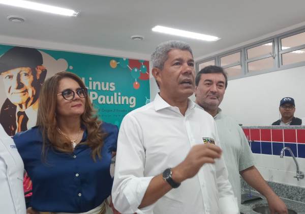 Jerônimo exalta megaoperação policial, mas diz não gostar de ‘entregar armas’