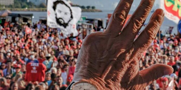 PGR diz ao STF ser contra abertura de inquérito sobre relógio não declarado por Lula: ‘Claro viés político’