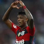 Flamengo põe limite e não vai cobrir oferta do Palmeiras por Bruno Henrique