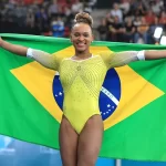 Rebeca Andrade faz salto histórico e conquista ouro no Pan