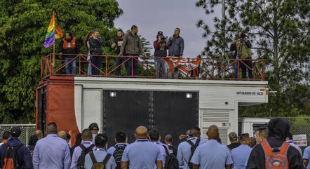 GM demite mais de 1.000 funcionários no Brasil, dizem sindicatos