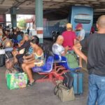 Terminal Rodoviário de Feira de Santana registra grande movimento neste feriado da padroeira do Brasil