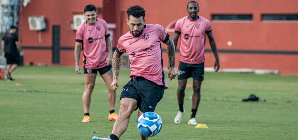 Vitória enfrenta o Sport neste sábado para conseguir sua melhor campanha na Série B