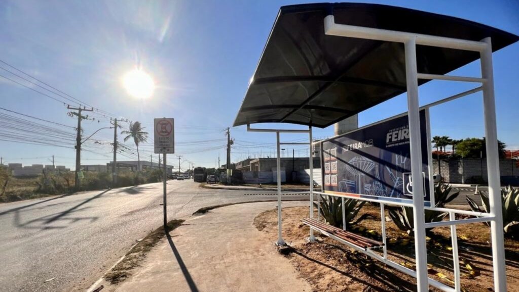 Novo abrigo com QR Code instalado na Artêmia Pires