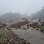 AGORA: prédio desaba em Gramado após rachaduras no solo da cidade; VEJA VÍDEO