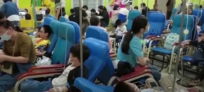 OMS pede explicações à China sobre surto de doenças respiratórias