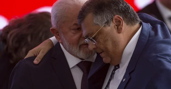 J. R. Guzzo: ‘Com indicação de Dino, Lula aumenta degeneração do STF’