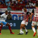 Bahia perde em casa para o São Paulo e fica mais próximo do rebaixamento