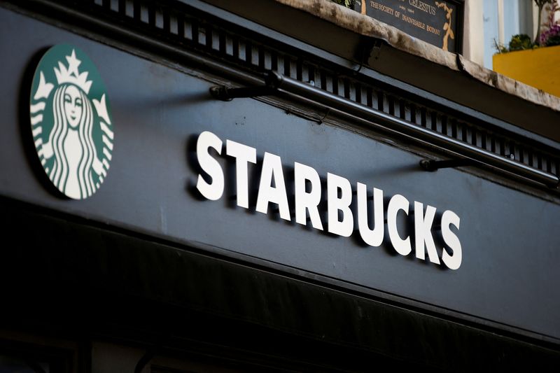 Crise: operadora de Starbucks e Subway no Brasil pede recuperação judicial