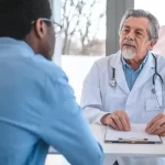 Pesquisa aponta que 46% dos homens só vão ao médico quando sentem algo